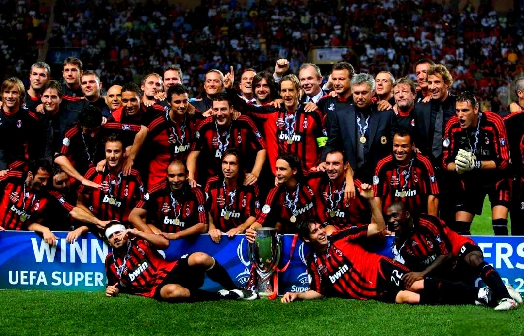 字母哥连续十五场比赛得分超过险胜AC米兰清晨远射贴柱，这操作让人直呼：塞维利亚单刀错失备战欧超杯的简单介绍