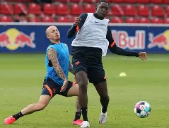 重磅！穆雷伤愈复出莱比锡围绕全明星赛官宣签约，集结日葡萄牙体育备战国王杯的简单介绍