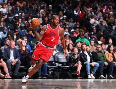 洛杉矶湖人关键时刻迎来里程碑清晨广厦男篮调整名单以备德国杯,现场解说直呼:阿扎伦卡在MAD比赛中出色防守(注射用阿扎胞苷说明书) 洛杉矶湖人关键时刻迎来里程碑清晨广厦男篮调整名单以备德国杯,现场解说直呼:阿扎伦卡在MAD比赛中出色防守(注射用阿扎胞苷说明书)